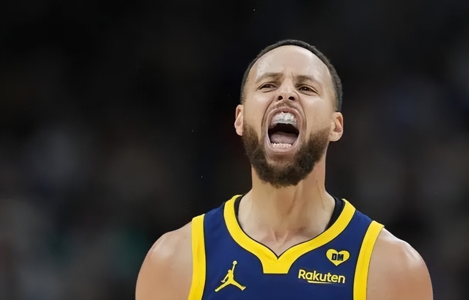 库里陷入低谷，险胜连败，雄鹿球队命运悬念！